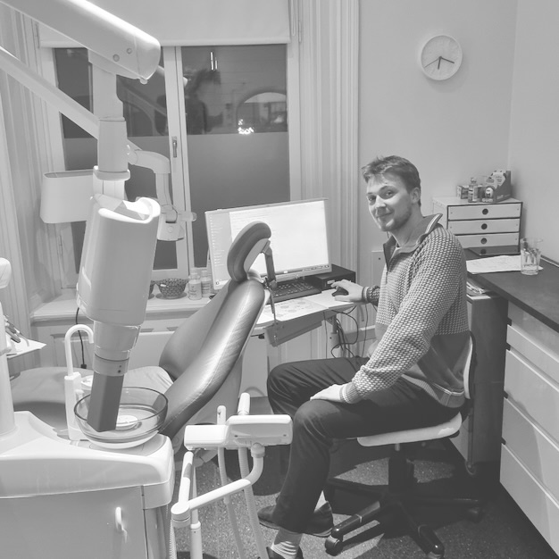 Uppdrag hos Absolut Dental